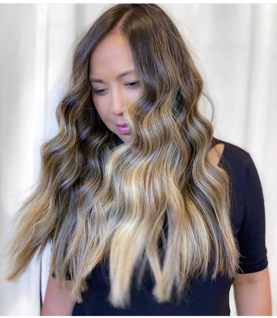 brunette balayage done correctly
why some brunettes don't love highlights